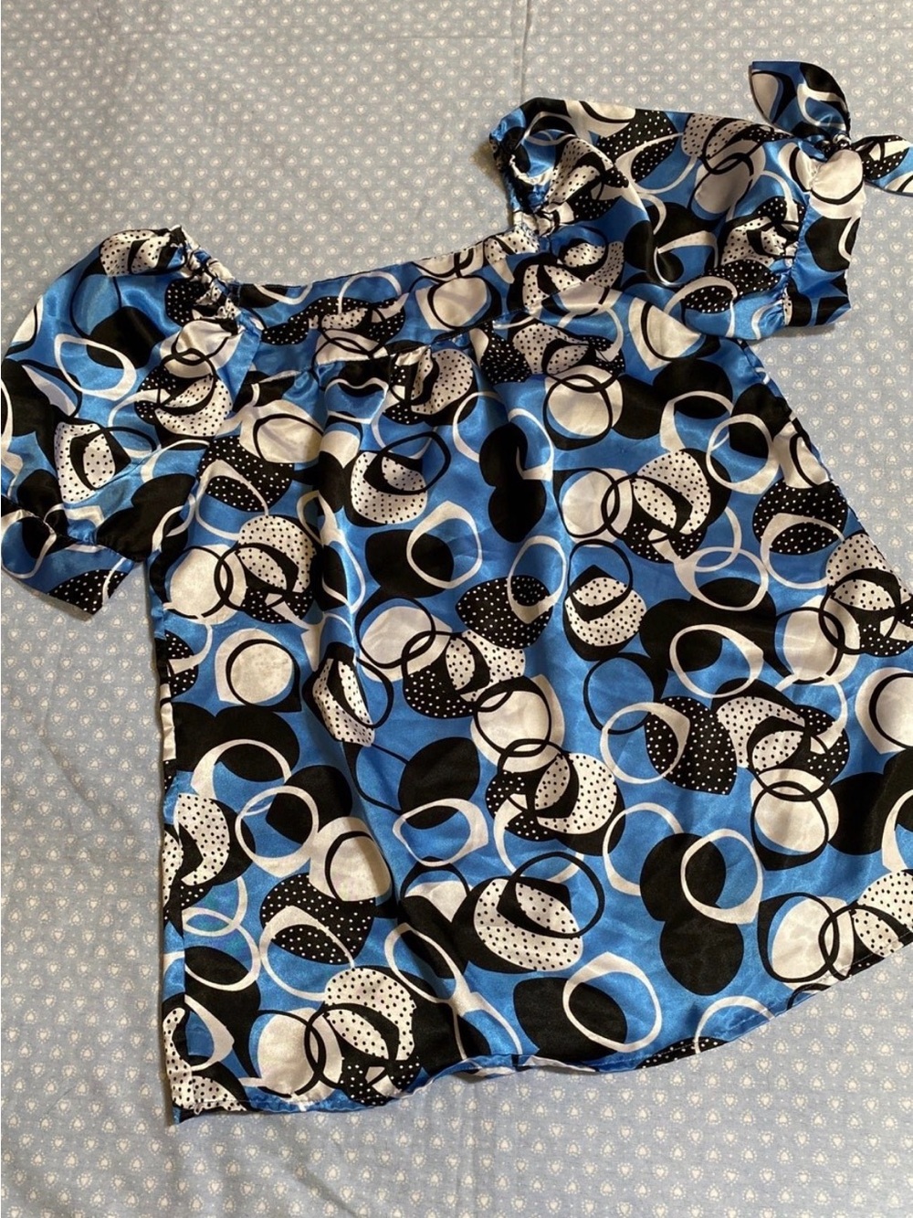 Blue & Black Geometric Off-Shoulder Women's Top